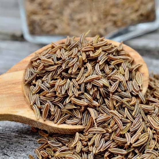 The Health Benefits of Using Caraway Seeds on your Cooking