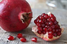 Pomegranates: History, Nutrition, Health Benefits and Growing Guide 