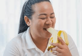 8 Health Benefits of Eating Banana Before Going to Bed