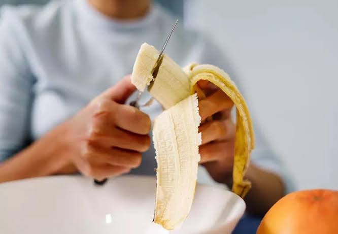 Benefits of Eating Bananas at Night